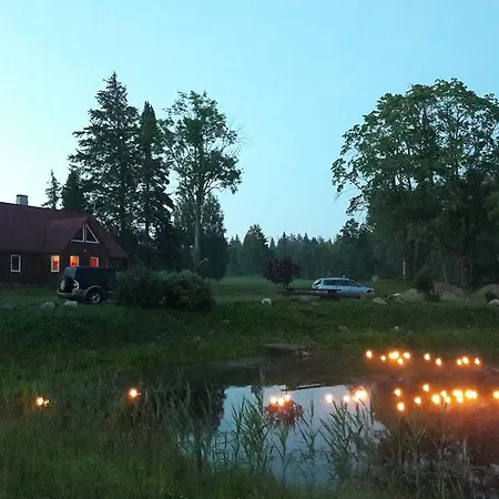 Hinni Talu Puhkemaja Prázdninový dům Moksi