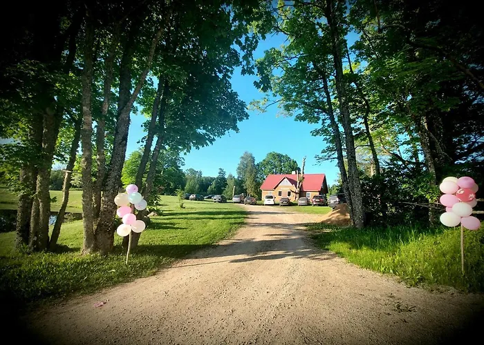 펜션 Hinni Talu Puhkemaja *