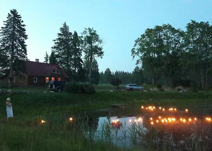 Hinni Talu Puhkemaja 펜션 Moksi